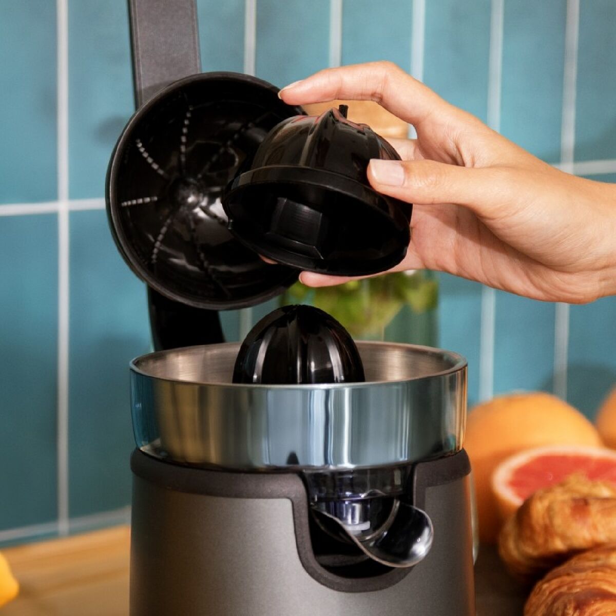 V2H260AE44B2115899A3AB9299A20314D2ER7345447P4