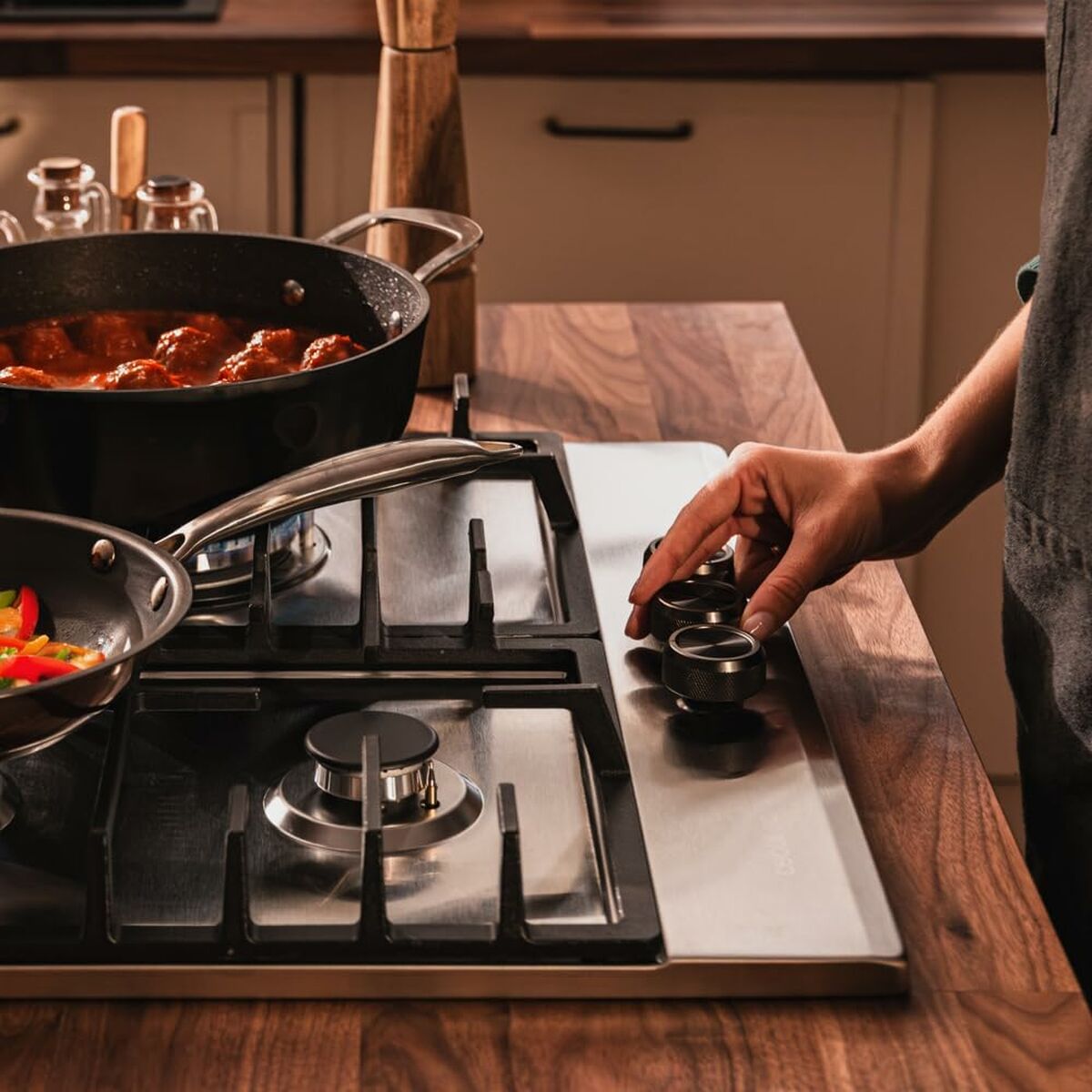 V2H7568131D19FE884E0635AE7A42093838R6927564P8