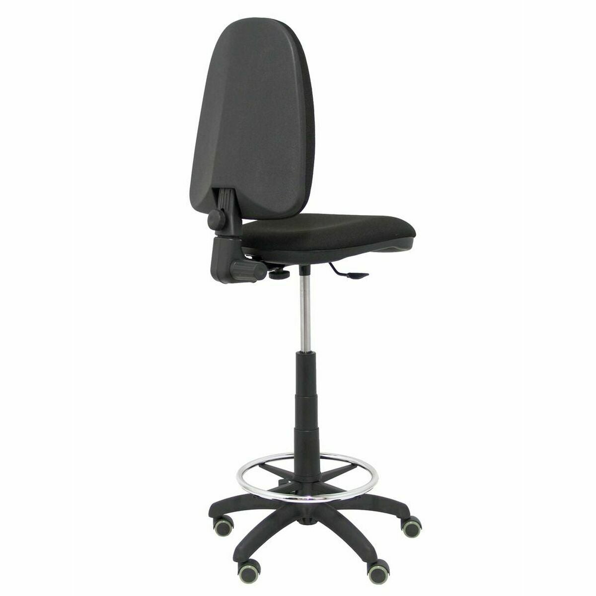 Sittpall Ayna bali Piqueras y Crespo T04CPBALI840RP Svart finns hos Nordekko