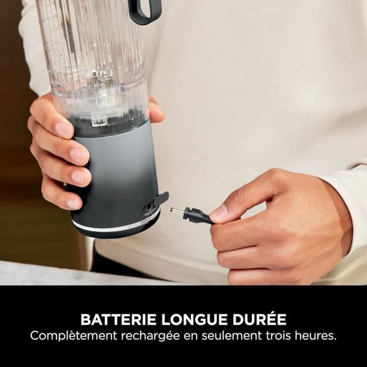 V1HE010460AD2F16651BF4A40D0B5FE8A54RP4