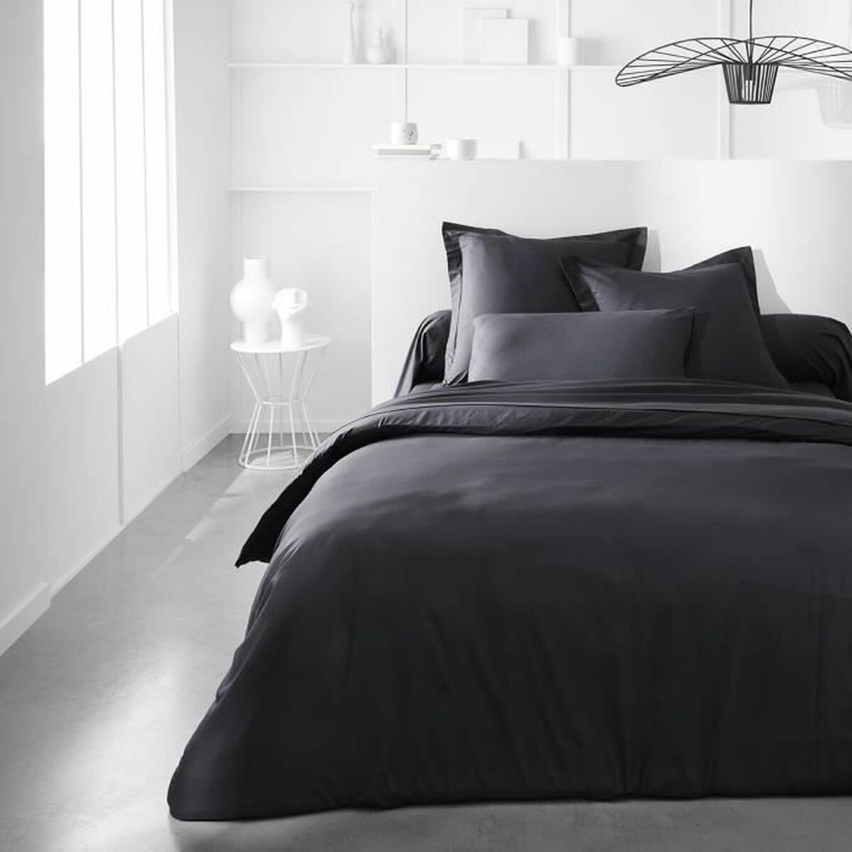 Kuddfodral TODAY Essential Svart 63 x 63 cm finns hos Nordekko