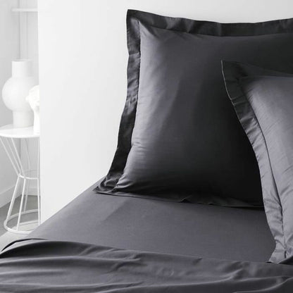 Kuddfodral TODAY Essential Svart 63 x 63 cm finns hos Nordekko