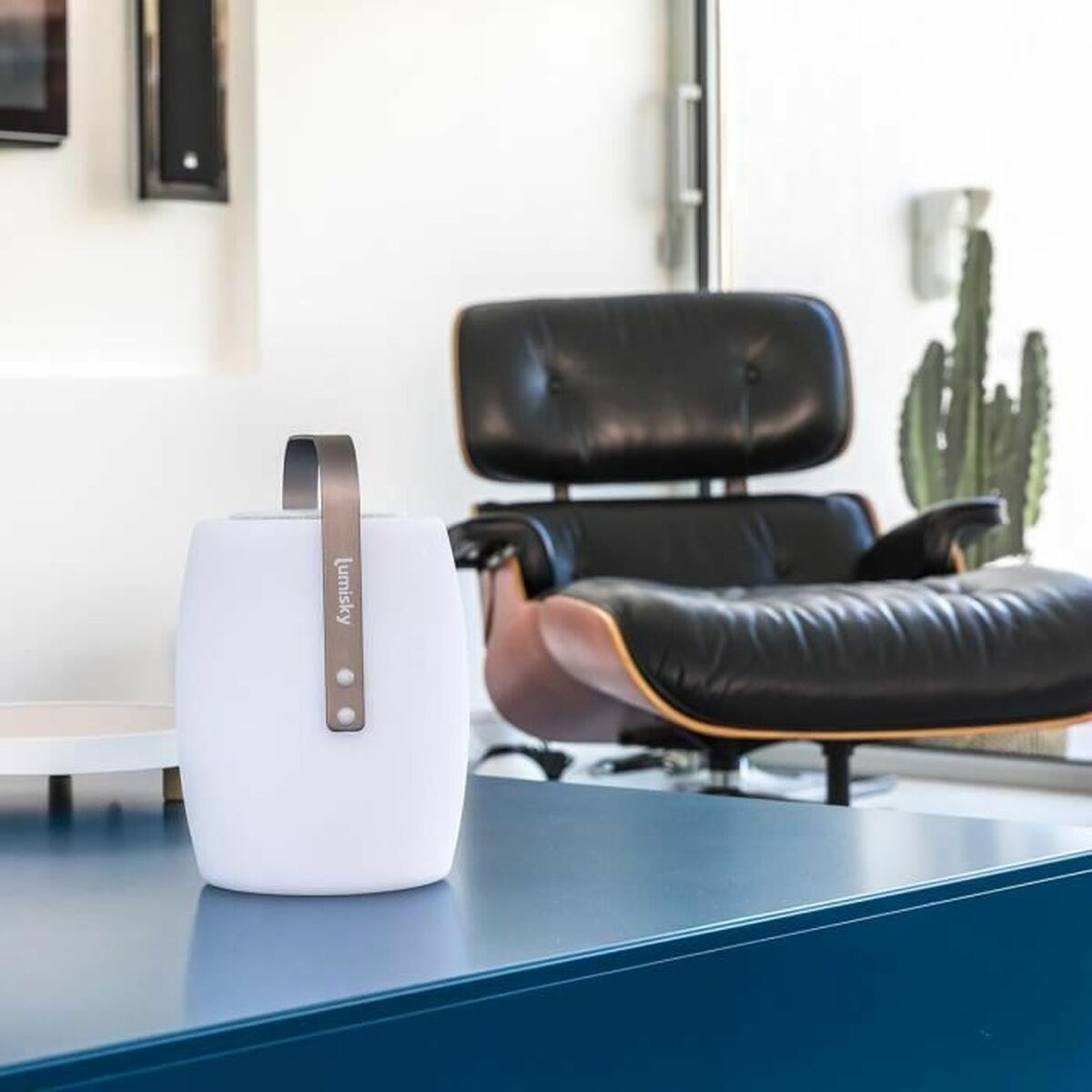 Bluetooth högtalare med LED-belysning Lumisky LUCY PLAY 5 V 300 Lm finns hos Nordekko