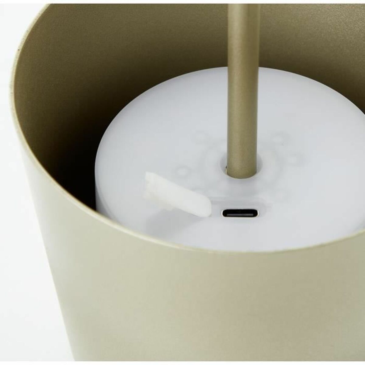 V4H4FB480D6388819AE11C57098CA65C062R5575830P2