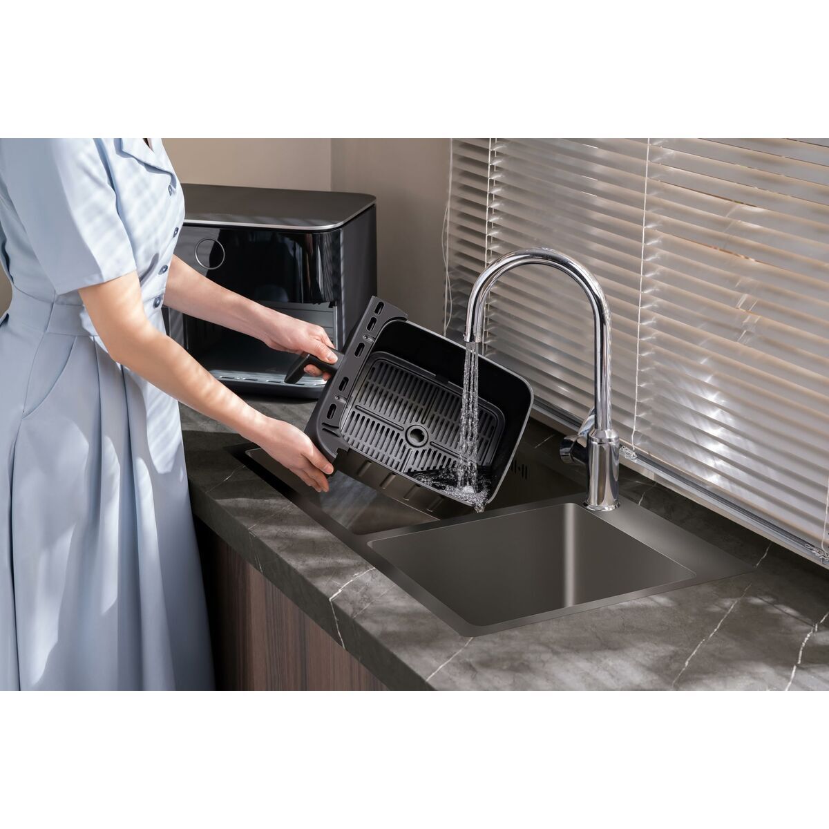 V1H7E91F73D42A0F5A28067E6A0A6E50CA6RP9