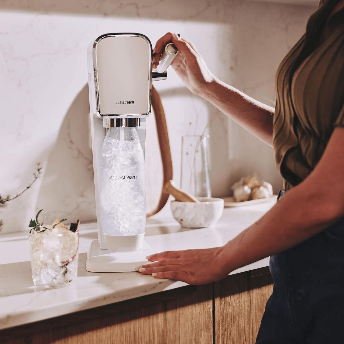 Sodamaskin sodastream ART WHITE Vit 1 L finns hos Nordekko