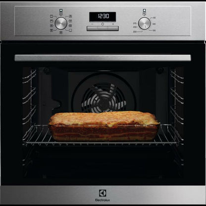 Ugn Electrolux EOF3H54X 2700 W 72 L finns hos Nordekko