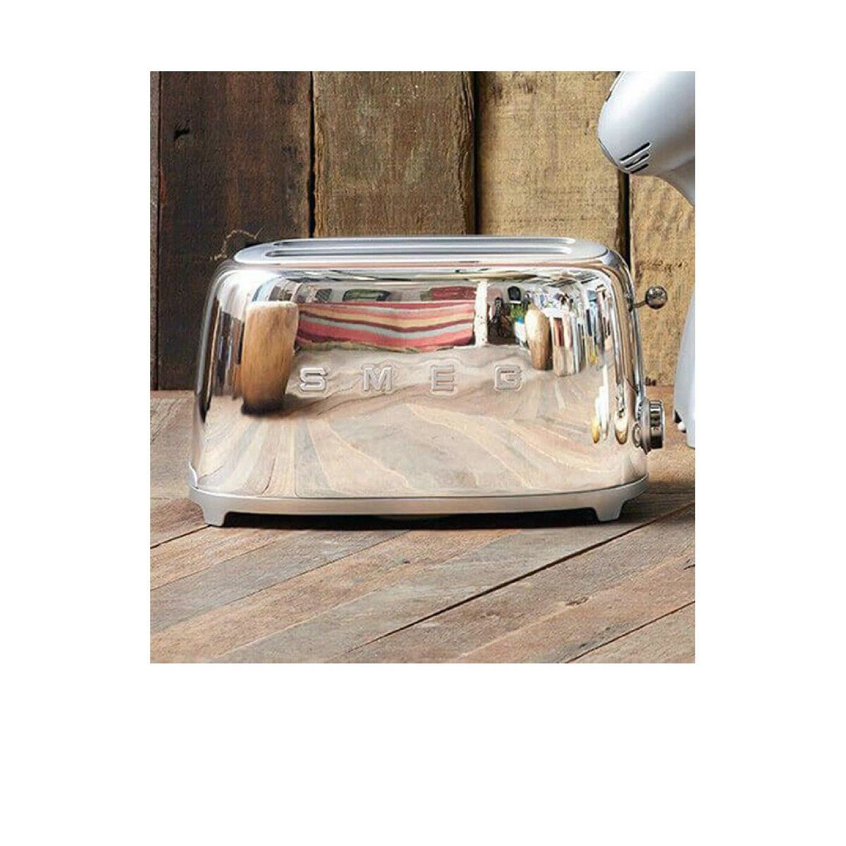 Brödrost Smeg TSF01SSEU 950 W Krom finns hos Nordekko