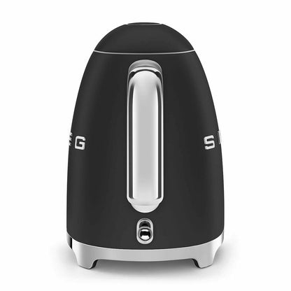 Vattenkokare Smeg KLF03BLMEU Svart Rostfritt stål 2400 W Krom finns hos Nordekko