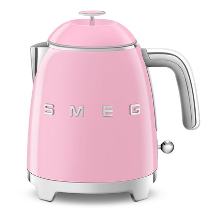 Vattenkokare Smeg KLF05PKEU finns hos Nordekko