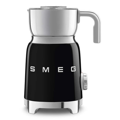 Mjölkskummare Smeg MFF11BLEU 500 W Svart finns hos Nordekko