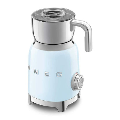 Mjölkskummare Smeg MFF11PBEU Blå 500 W 50-talet finns hos Nordekko