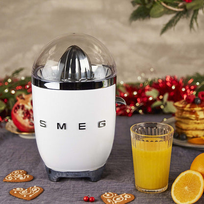 Elektrisk Juicepress Smeg CJF11WHEU Vit 70 W finns hos Nordekko