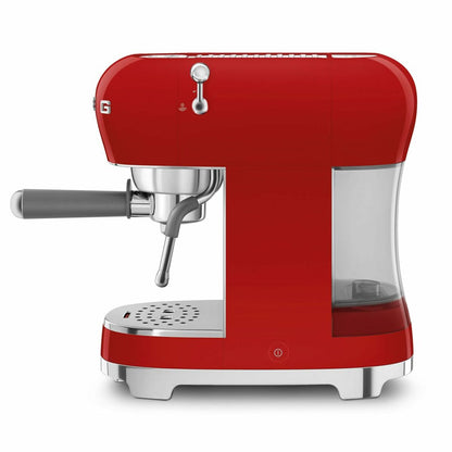 Espressobryggare Smeg ECF02RDEU Röd 1350 W 1,1 L finns hos Nordekko