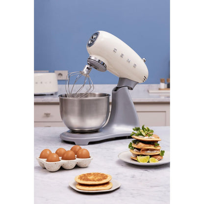 Stavmixer Smeg Kräm finns hos Nordekko