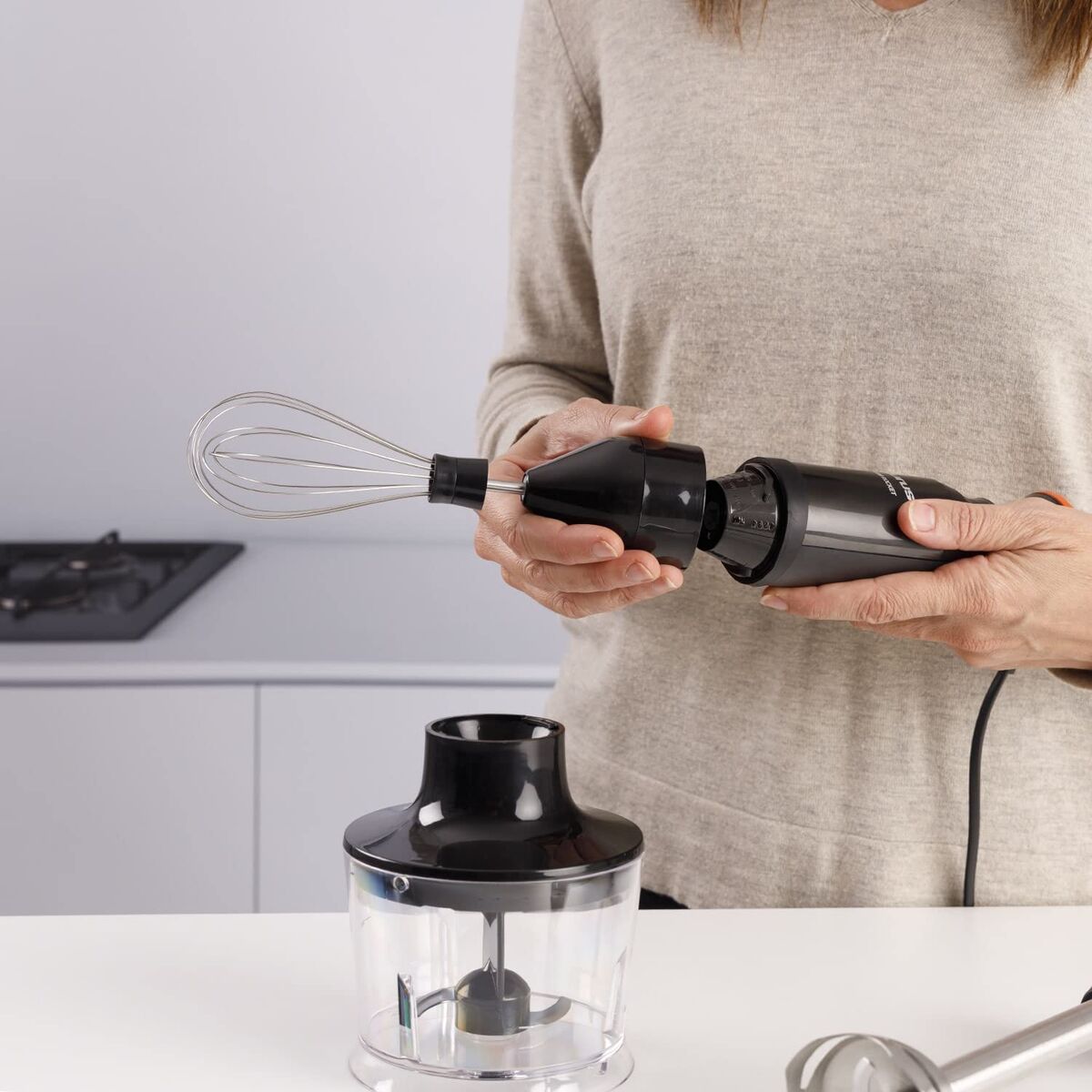 V2HB90791FB5787F5678119AE7EF03A8CE9R7361701P4