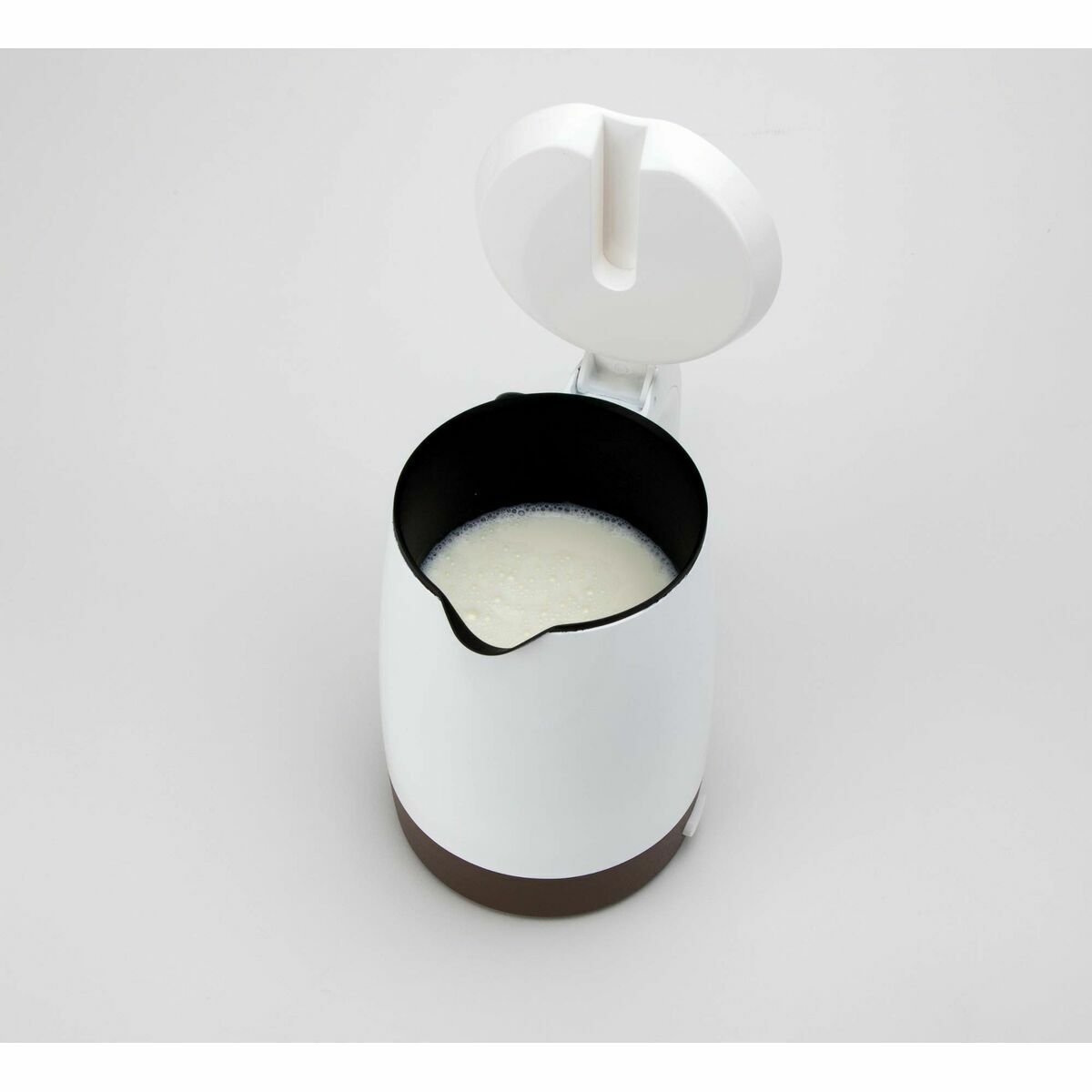 Vattenkokare JATA CL819/5 Vit 400 W 1 L Plast finns hos Nordekko