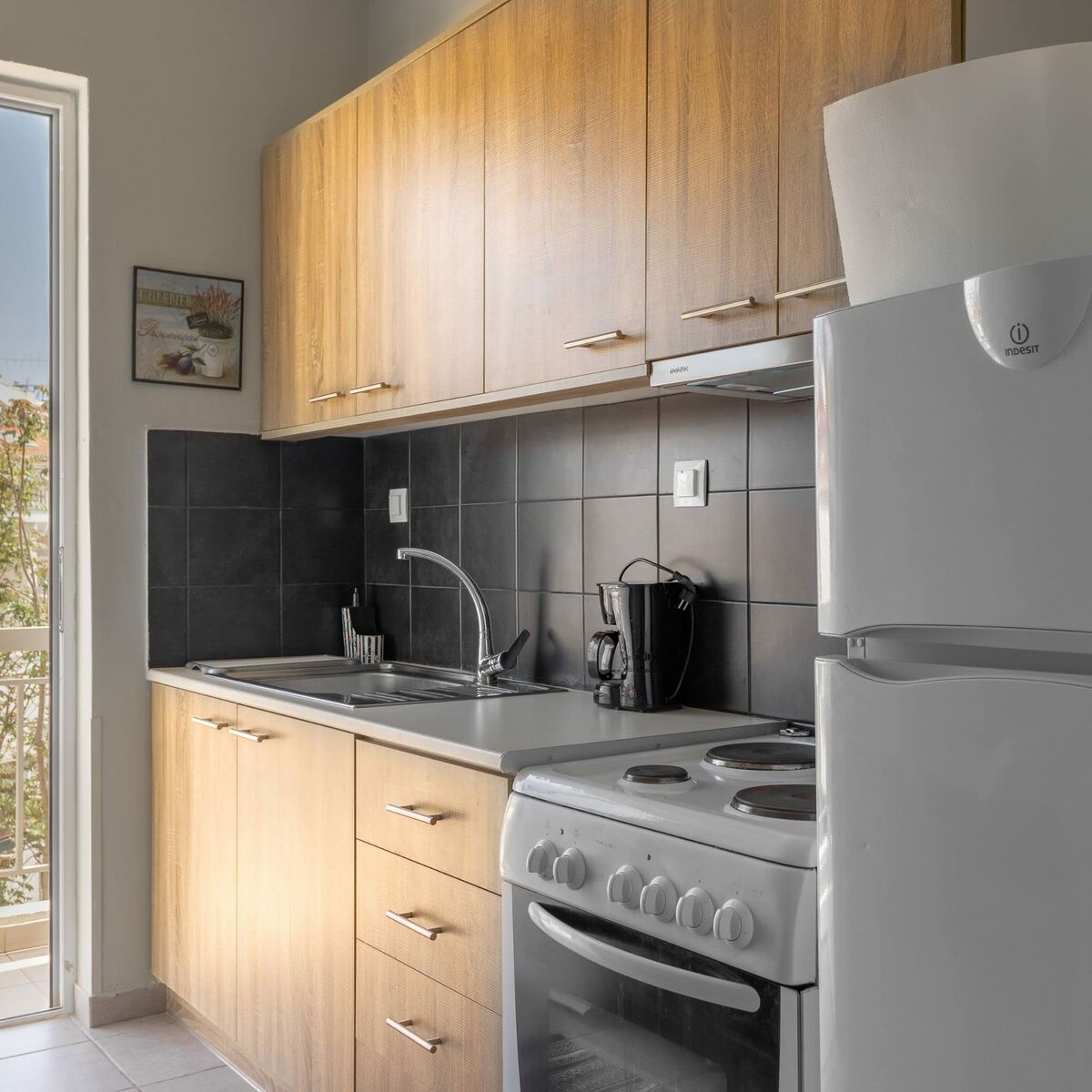 V10HC199090156584D274141B3F334CD7C1CR2377877P3