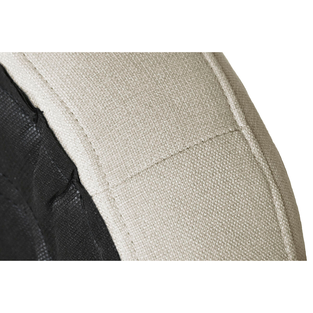 V1H697E03358D0372415570AD1103CBF8E9RP9