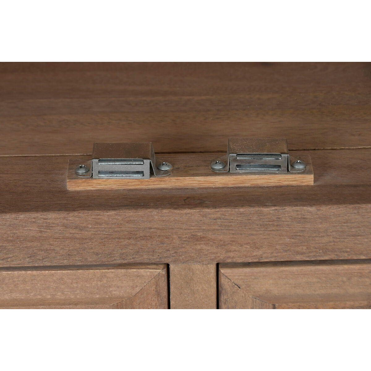 V1HE7A379B87F01204C1B813622B57FBCCARP8