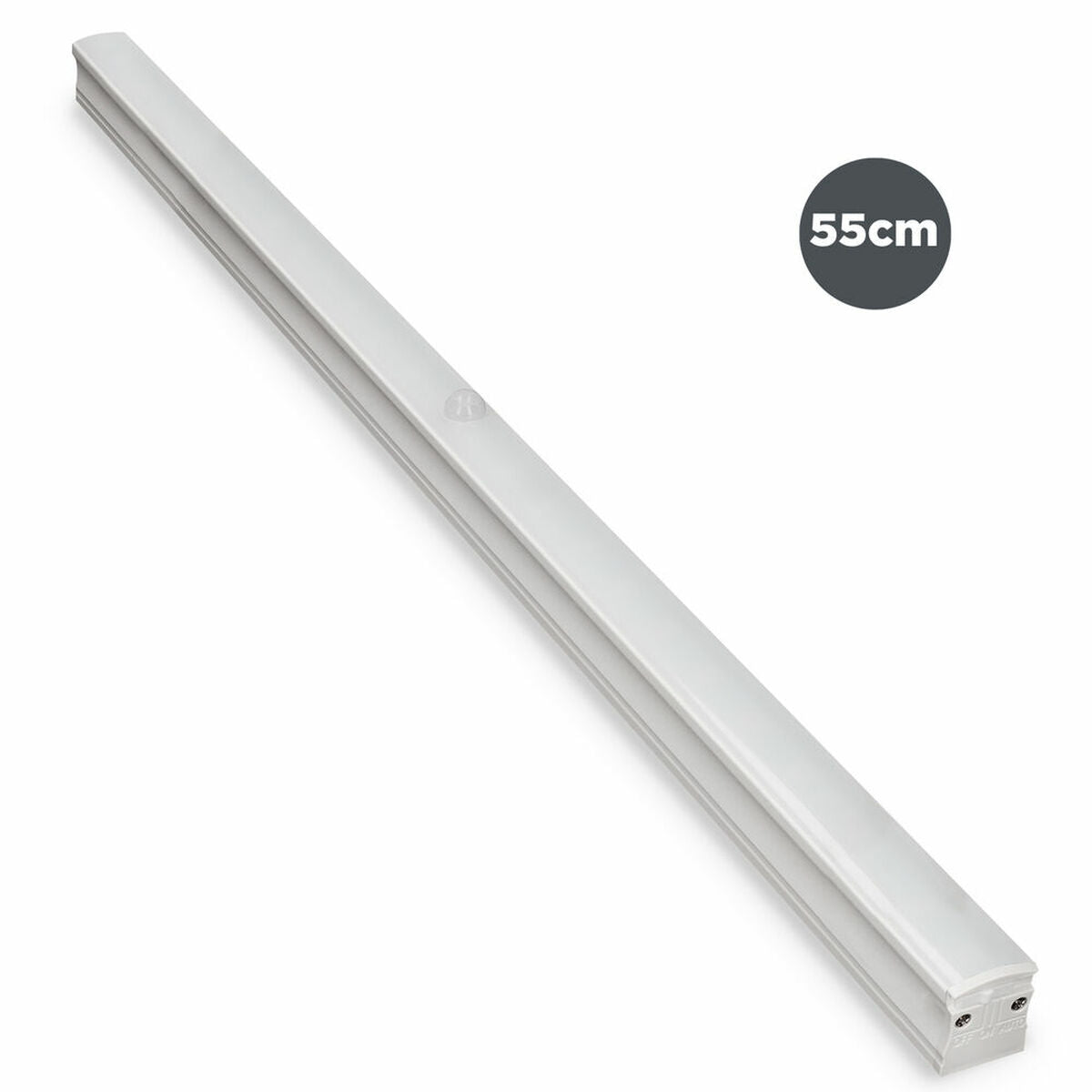 LED-lampa med rörelsesensor KSIX Grace (55 cm) finns hos Nordekko