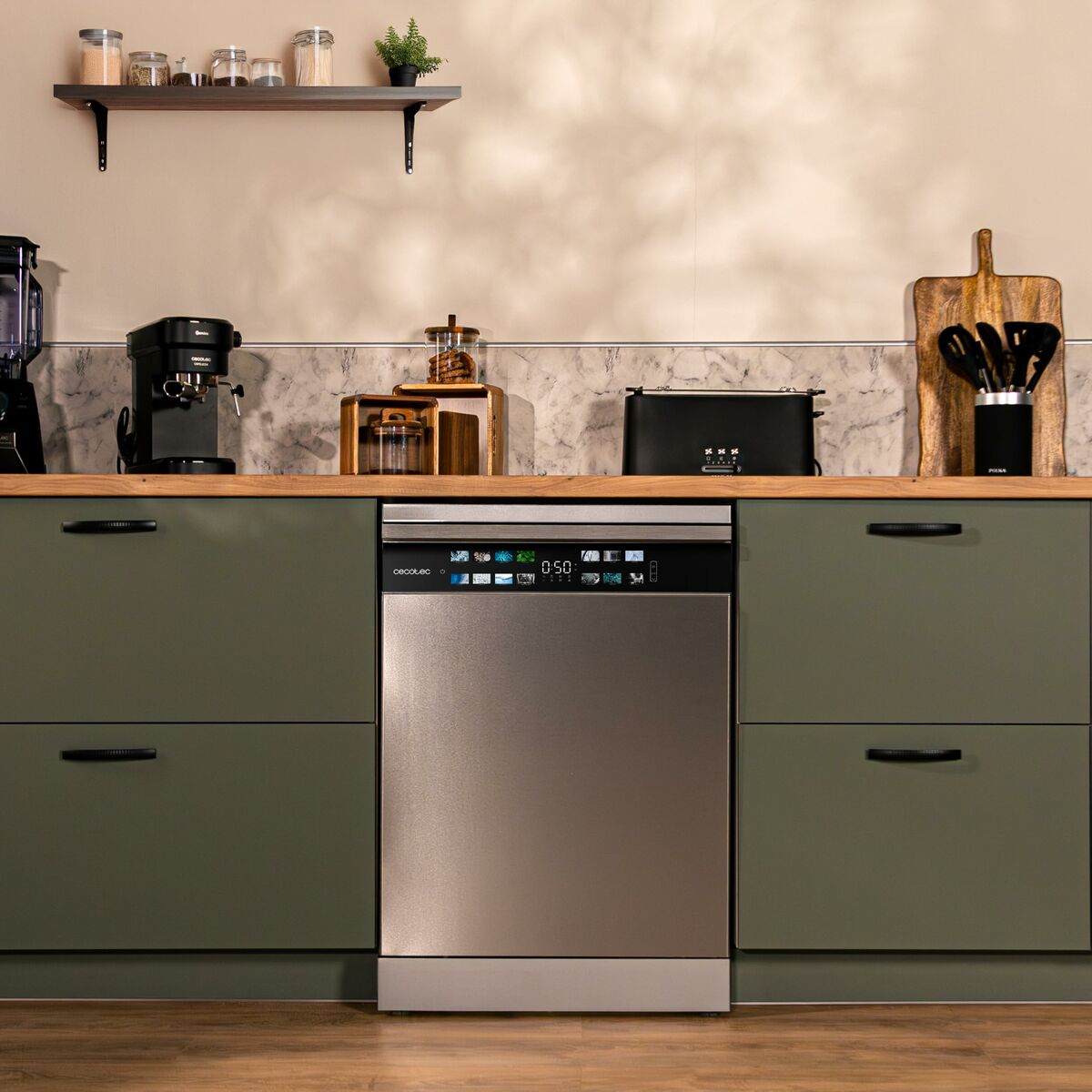 Diskmaskin Cecotec Bolero Aguazero 6700 Inox B 60 cm finns hos Nordekko
