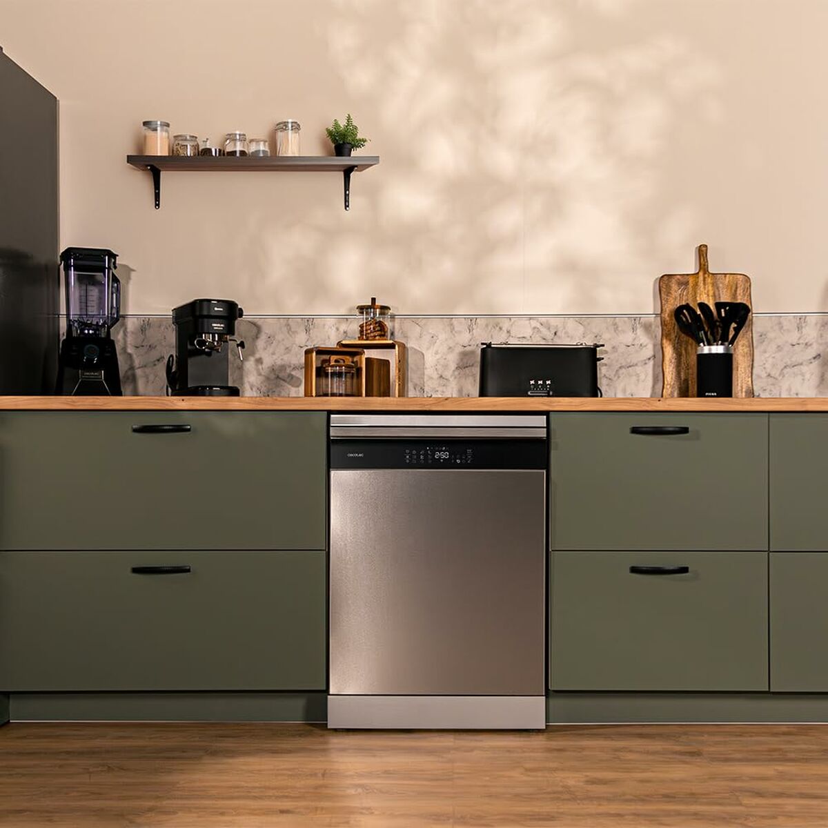 Diskmaskin Cecotec Aguazero 6800 Inox A 59,8 cm Stål finns hos Nordekko