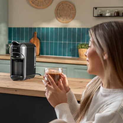 Kaffekapslar Cecotec FreeStyle Compact 1450 W Svart 19 bar 600 ml finns hos Nordekko