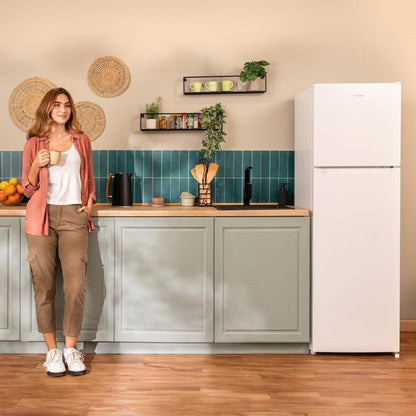 Kombinerat kylskåp Cecotec Bolero CoolMarket 2D 261 Vit finns hos Nordekko