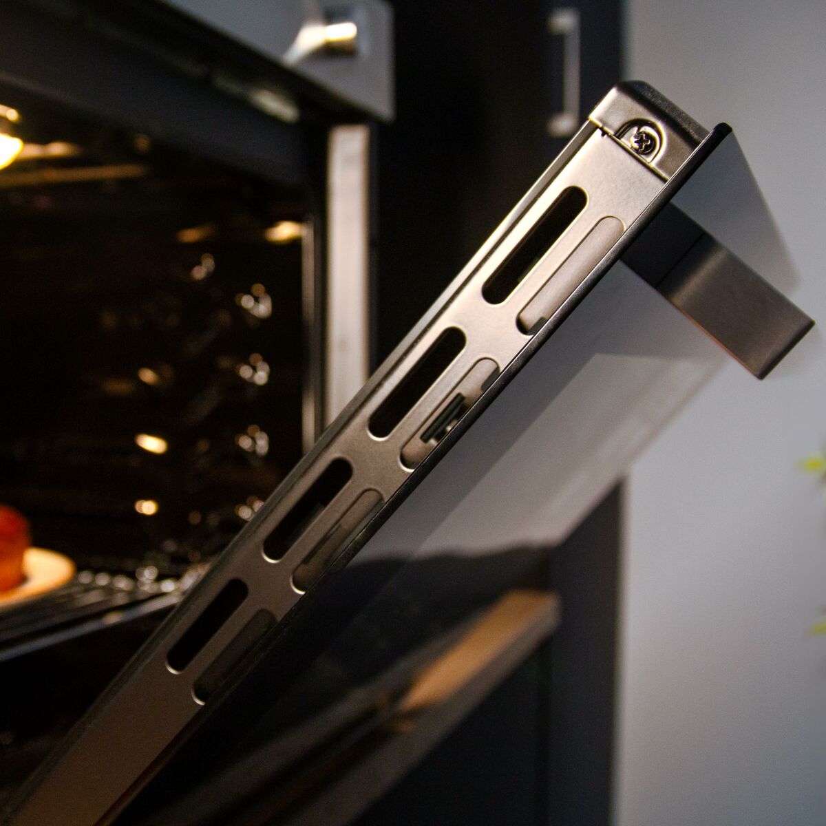 V3HEFE3DE338E69C2F798C091346975D6D8R5576815P8