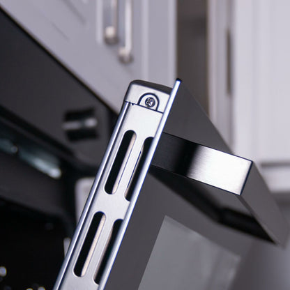 V3HF12F50E1A0C99662BE549DBA623E01A8R5576828P9