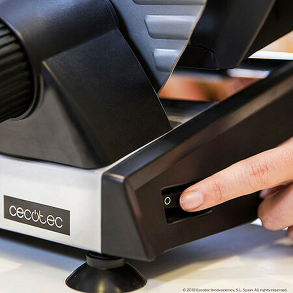 V12HB50F2CD5F4B6F50F1387295060151067R3217692P4