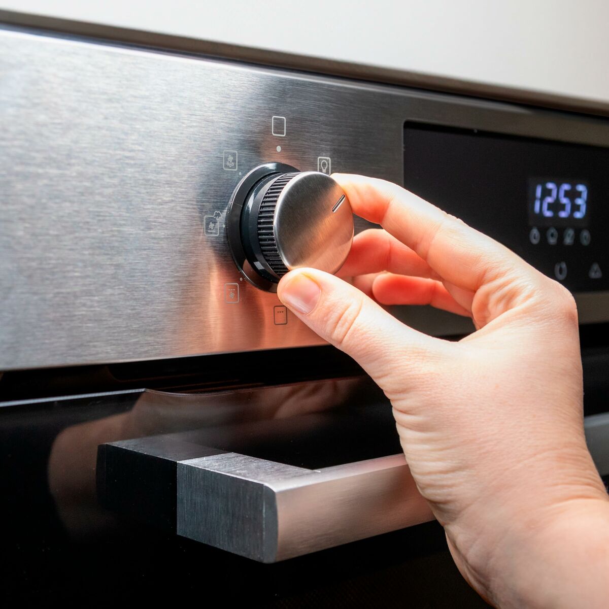 V3H345DC9D4DE6C57E21D56878FA2FBD214R5577283P6