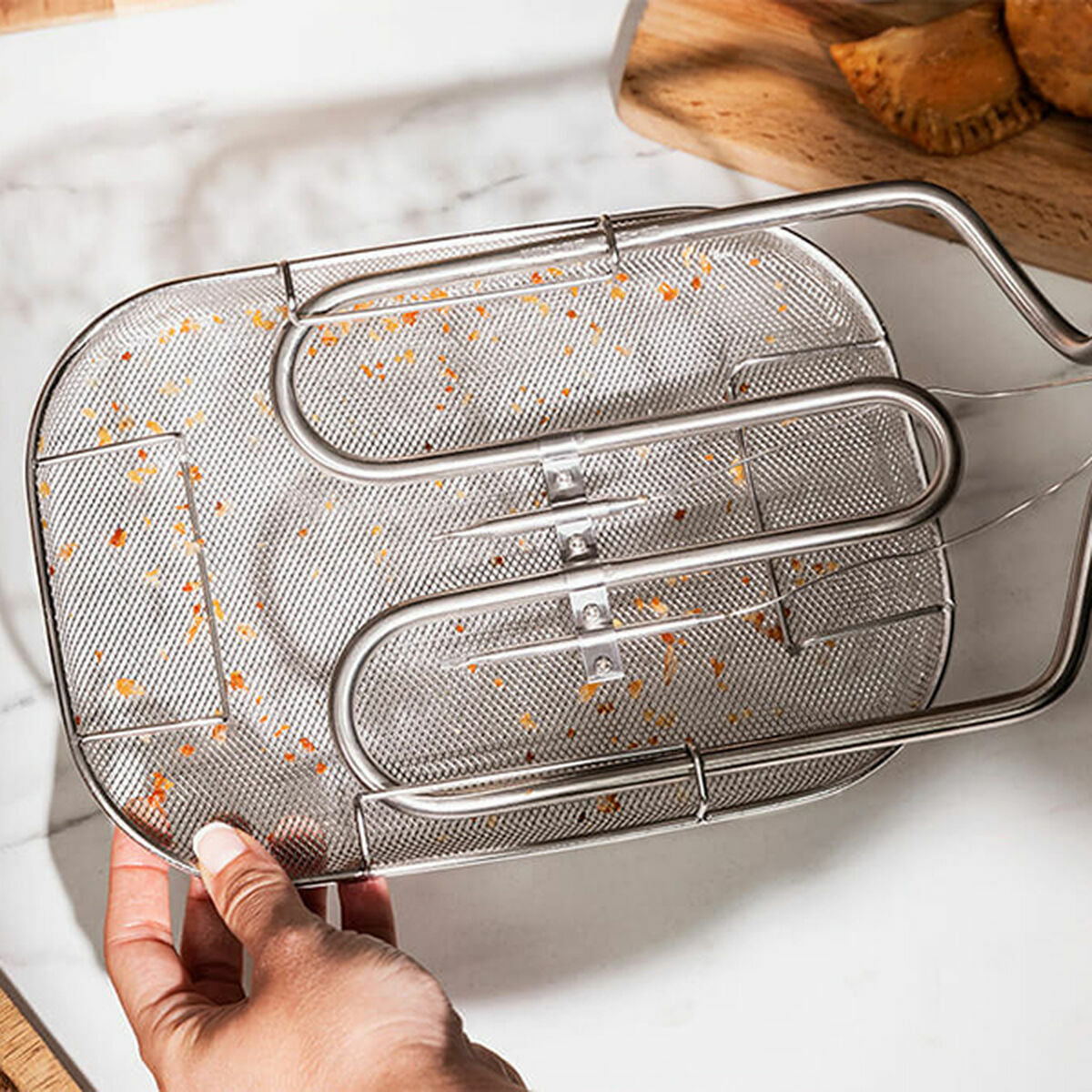 V10H5C36767D30A3C5C11632C55718C3B26BR6938051P3