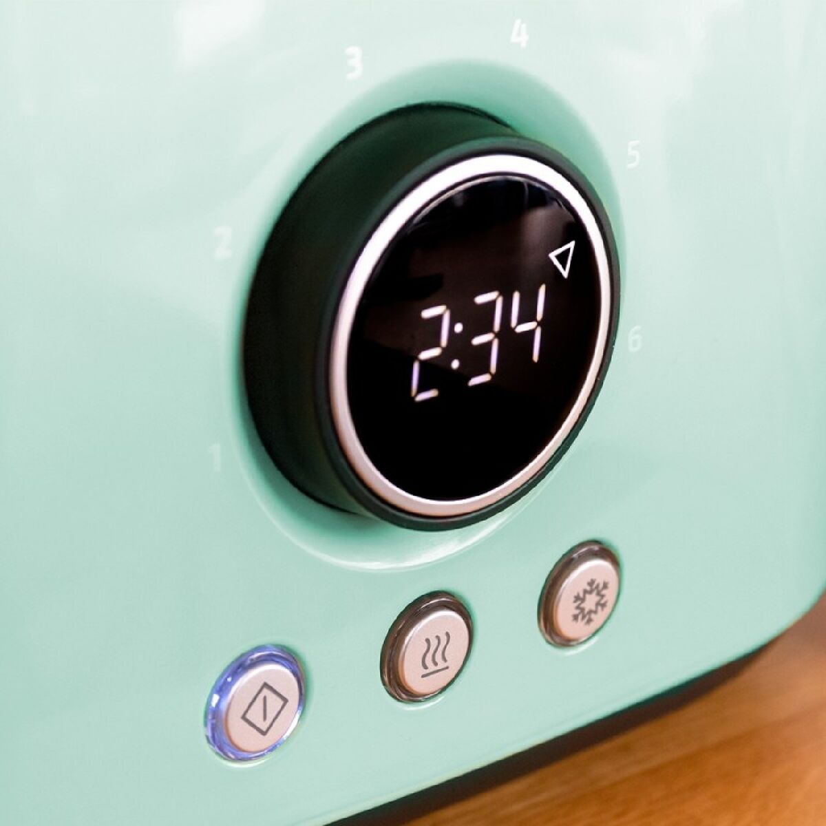 Brödrost Cecotec ClassicToast 8000 Blue Double 800 W Blå finns hos Nordekko