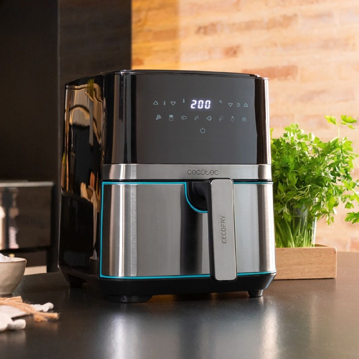 V5H7649C071AFE2A20059EAF3C0CF79516BR6968108P3