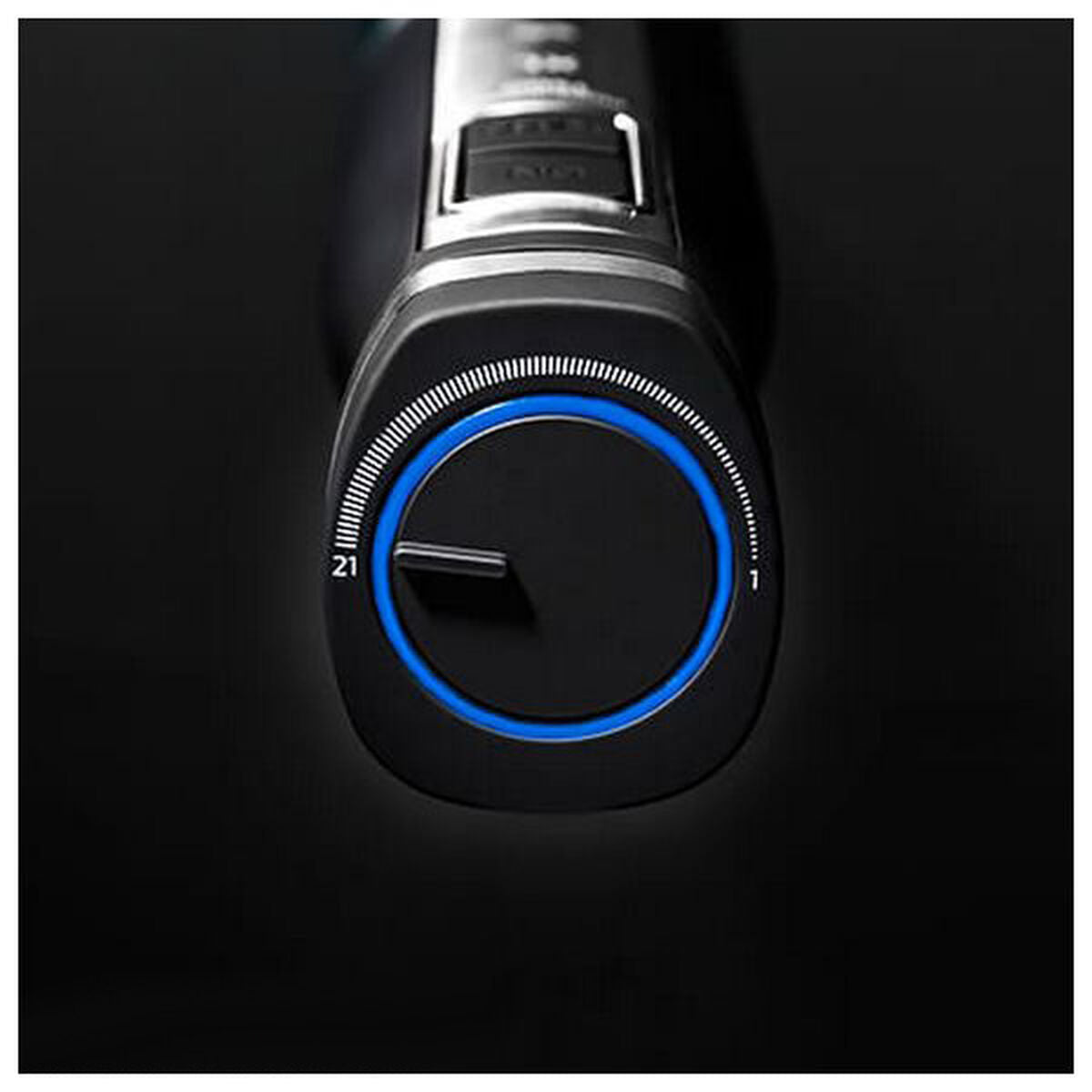 V8H0EE328D78D27CE3848C26CD5A73FCE5FR7072031P5