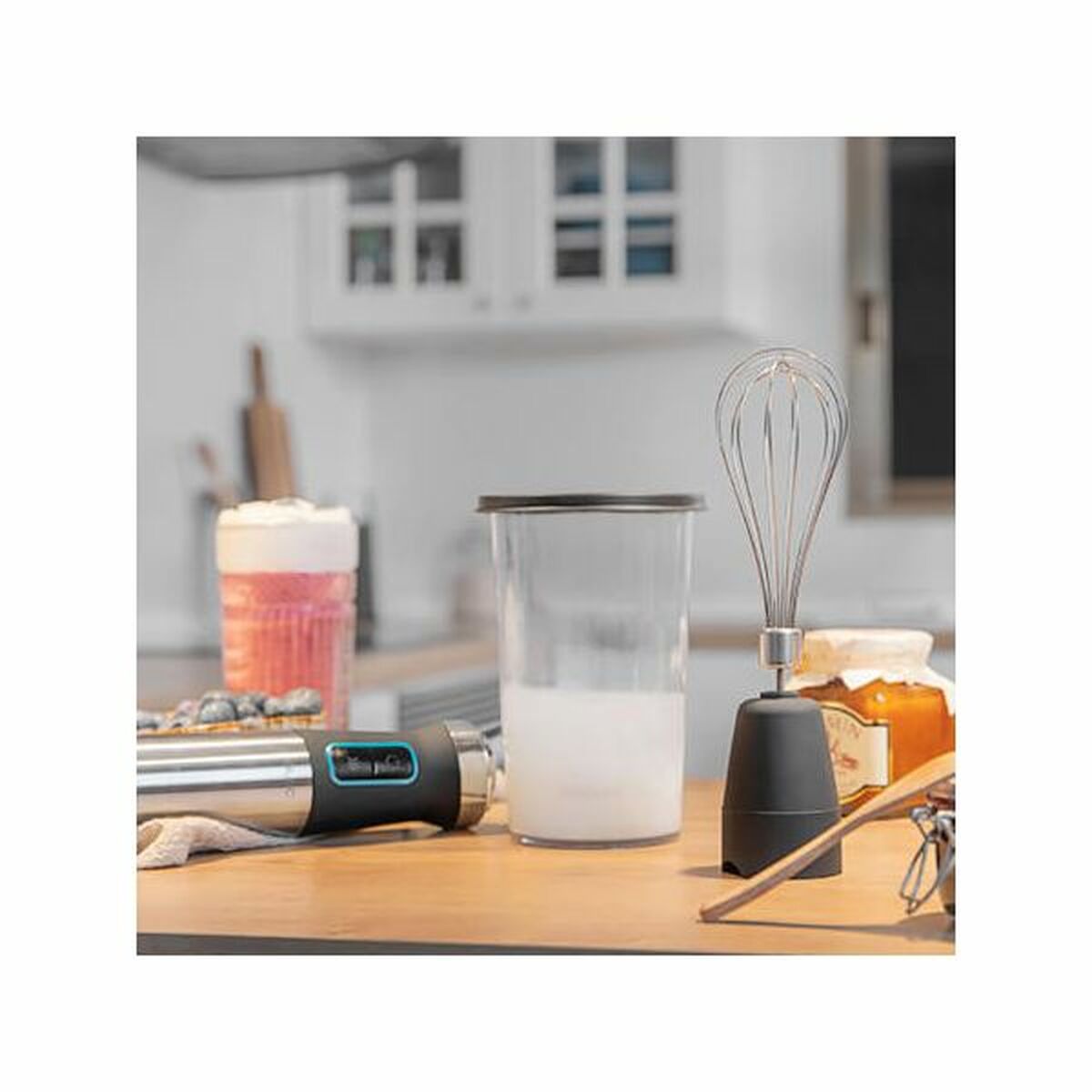 Stavmixer Power TitanBlack 1500 XL Cream Cecotec 1500 W finns hos Nordekko