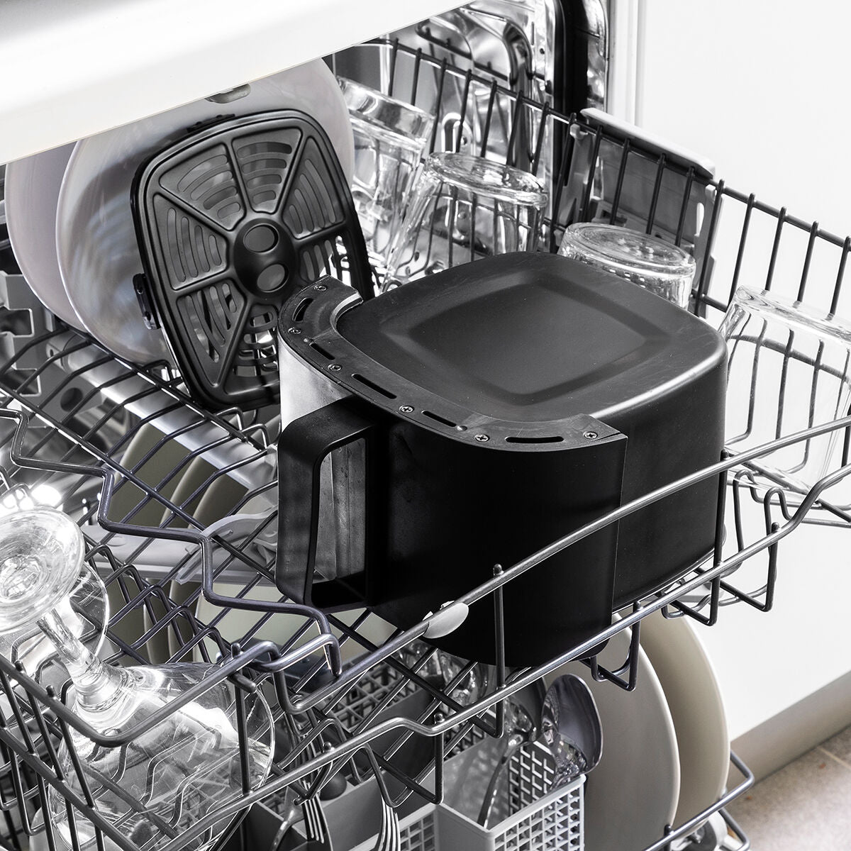 V8H82BF4A58B73870CD65EBA695513769BCR5258273P8