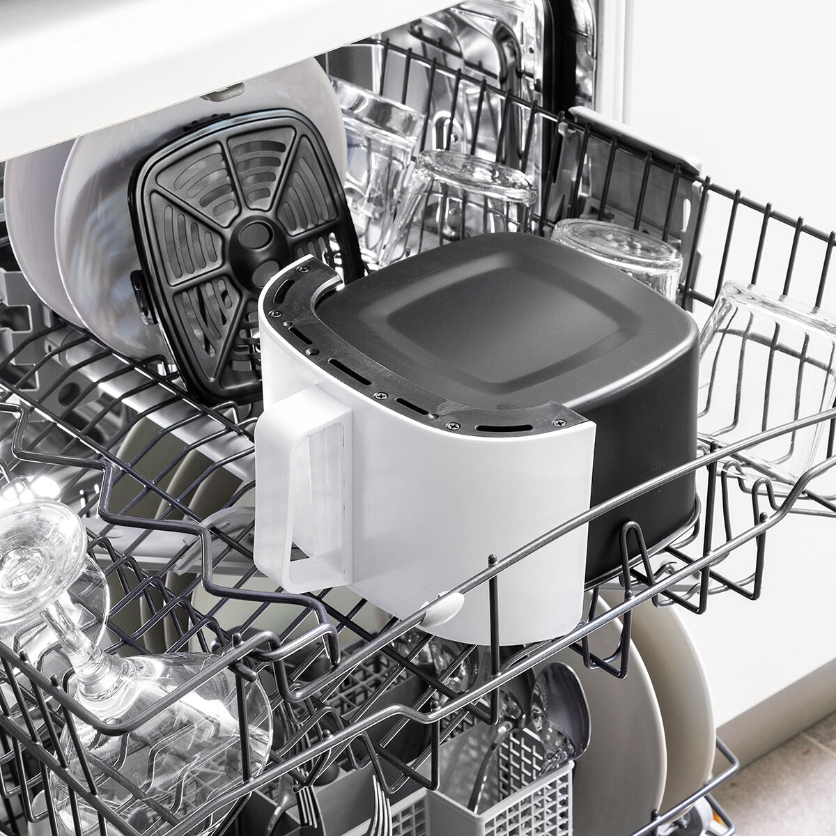 V8H9D2A6AFD149469E49338849A92738C8FR5257599P8