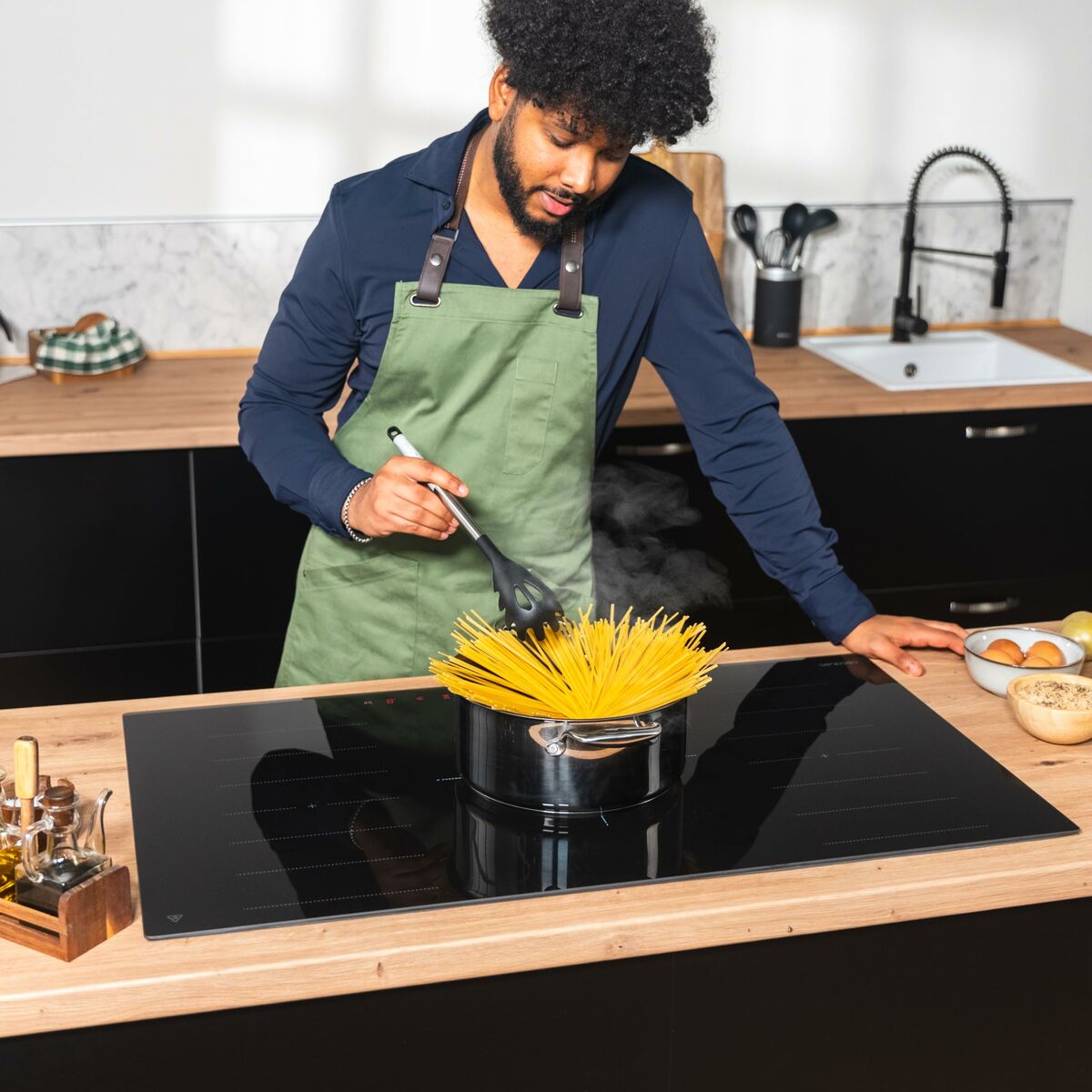 V2HDAE222A717F4AE01A5AE41A5C657EE8AR7362570P7