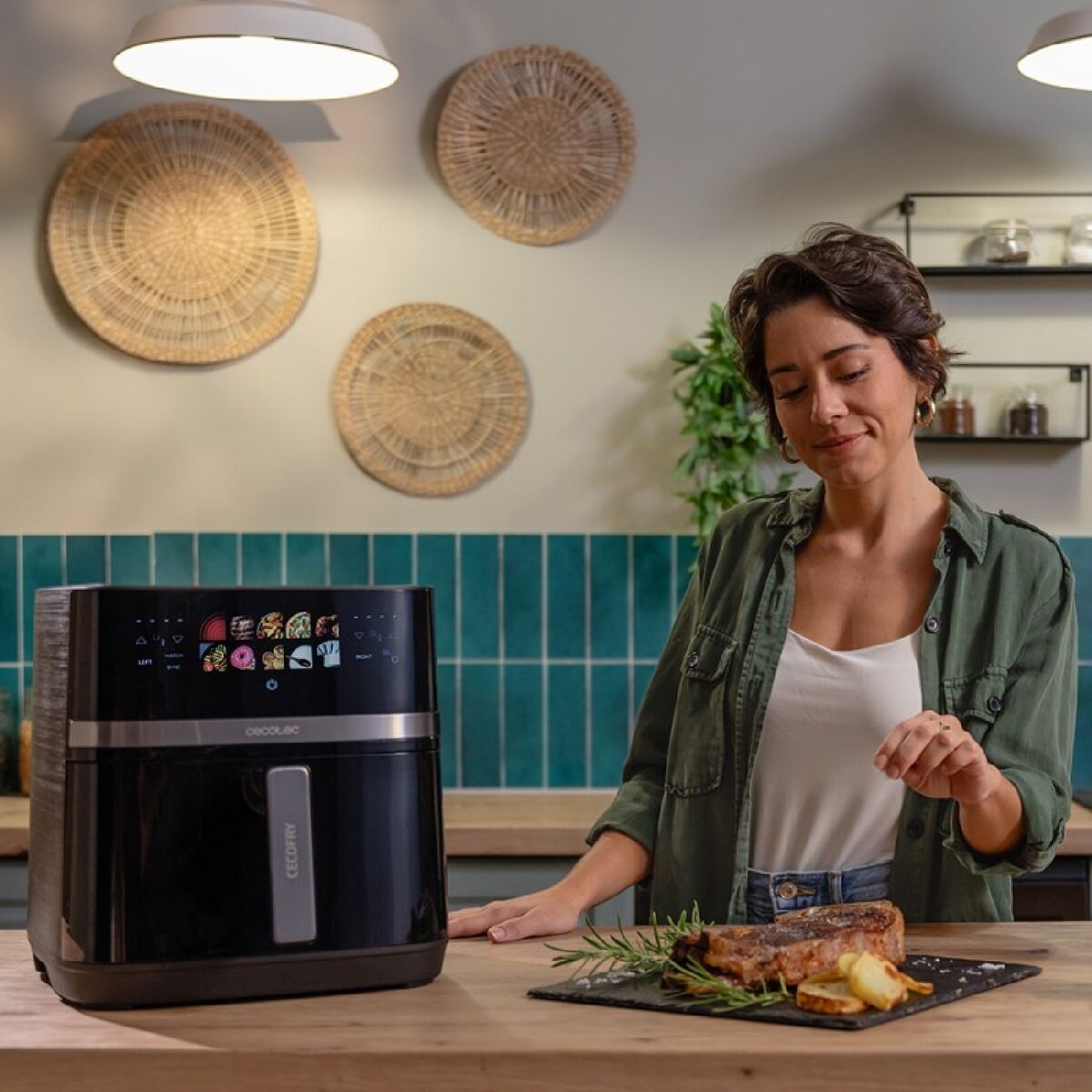 Luftfritös Cecotec Cecofry&Grill Duoheat 8000 2200 W 8 L finns hos Nordekko