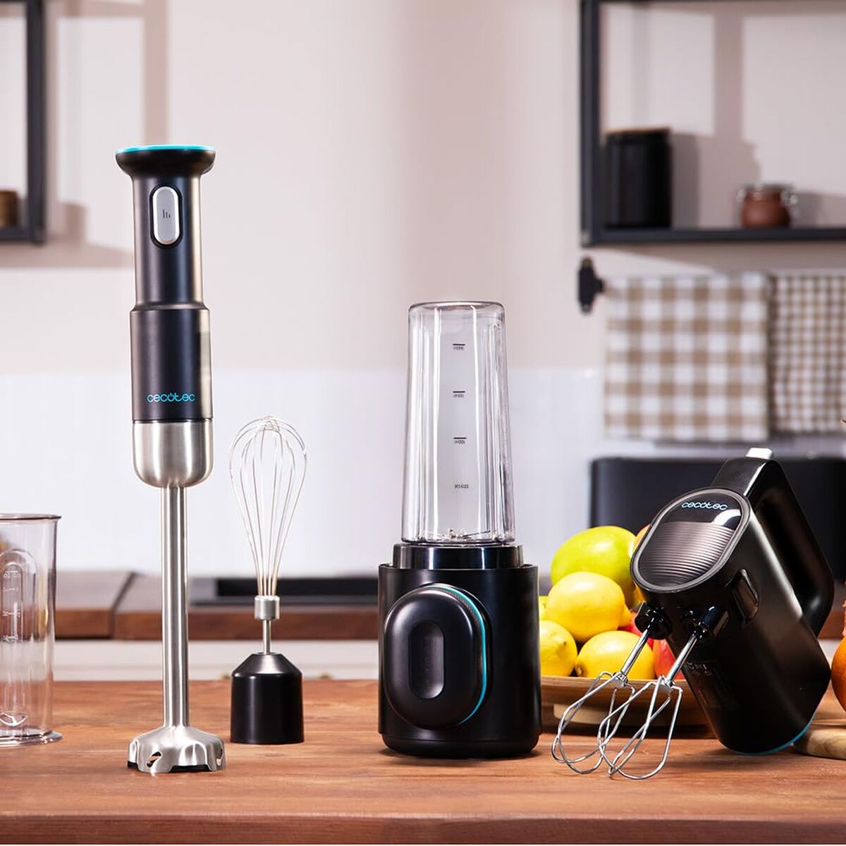 Stavmixer Cecotec BlendGo Pack 1800 W Svart finns hos Nordekko