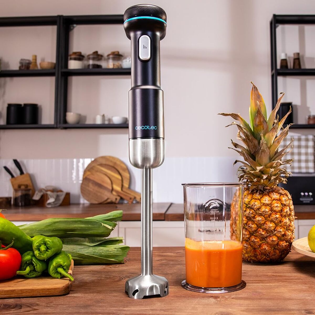 Stavmixer Cecotec BlendGo Pack 1800 W Svart finns hos Nordekko