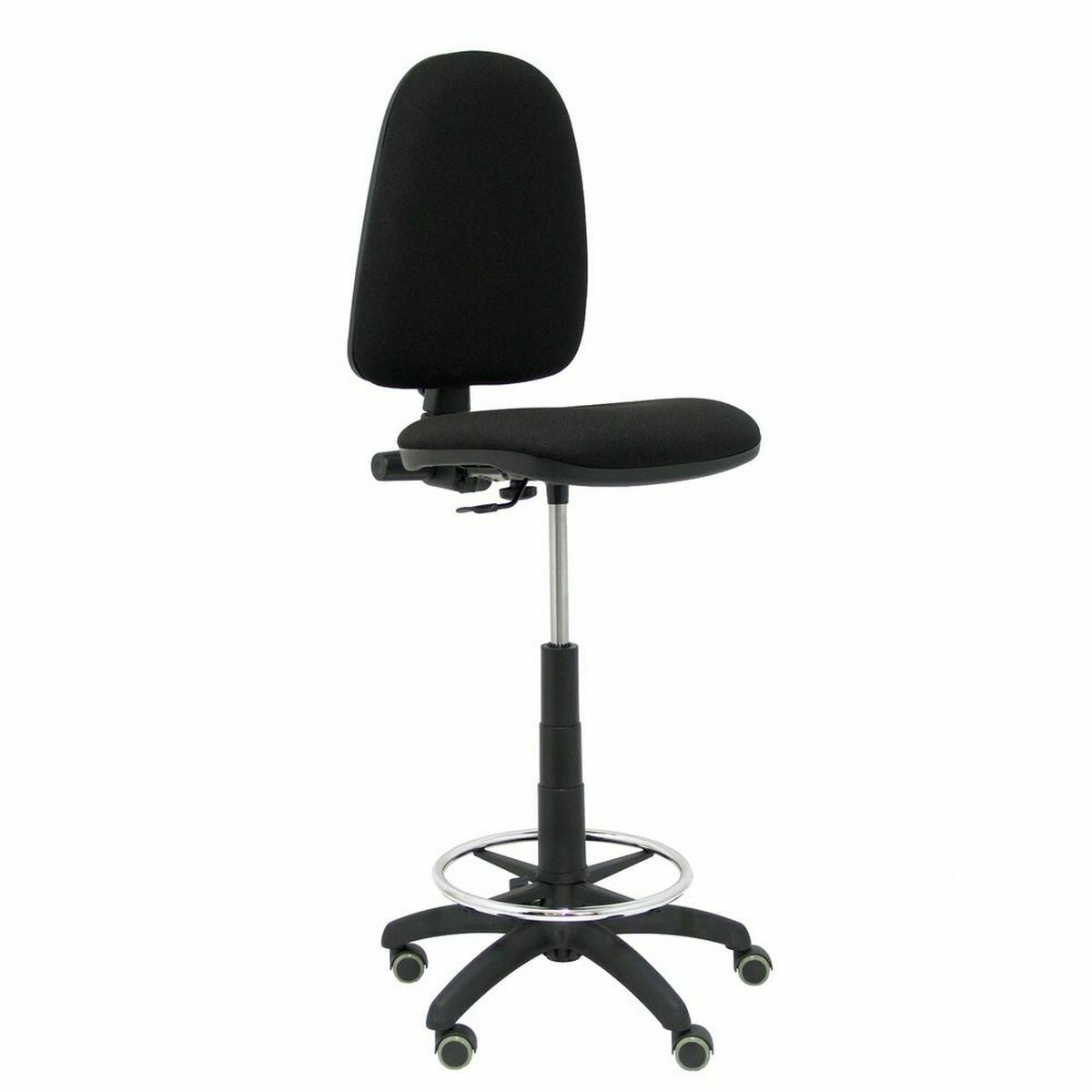 Sittpall Ayna bali Piqueras y Crespo T04CPBALI840RP Svart finns hos Nordekko