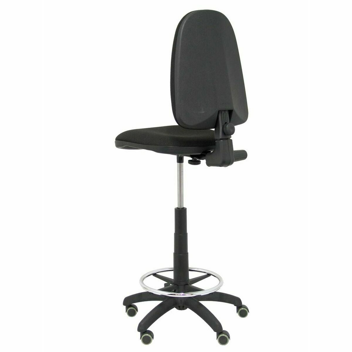 Sittpall Ayna bali Piqueras y Crespo T04CPBALI840RP Svart finns hos Nordekko