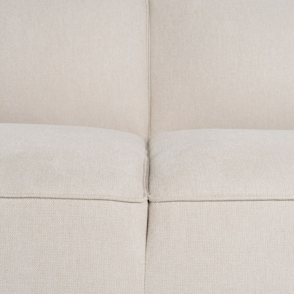 V4H0BAFD43E393CD80C8FB6D5EA0AE017CER3704782P4