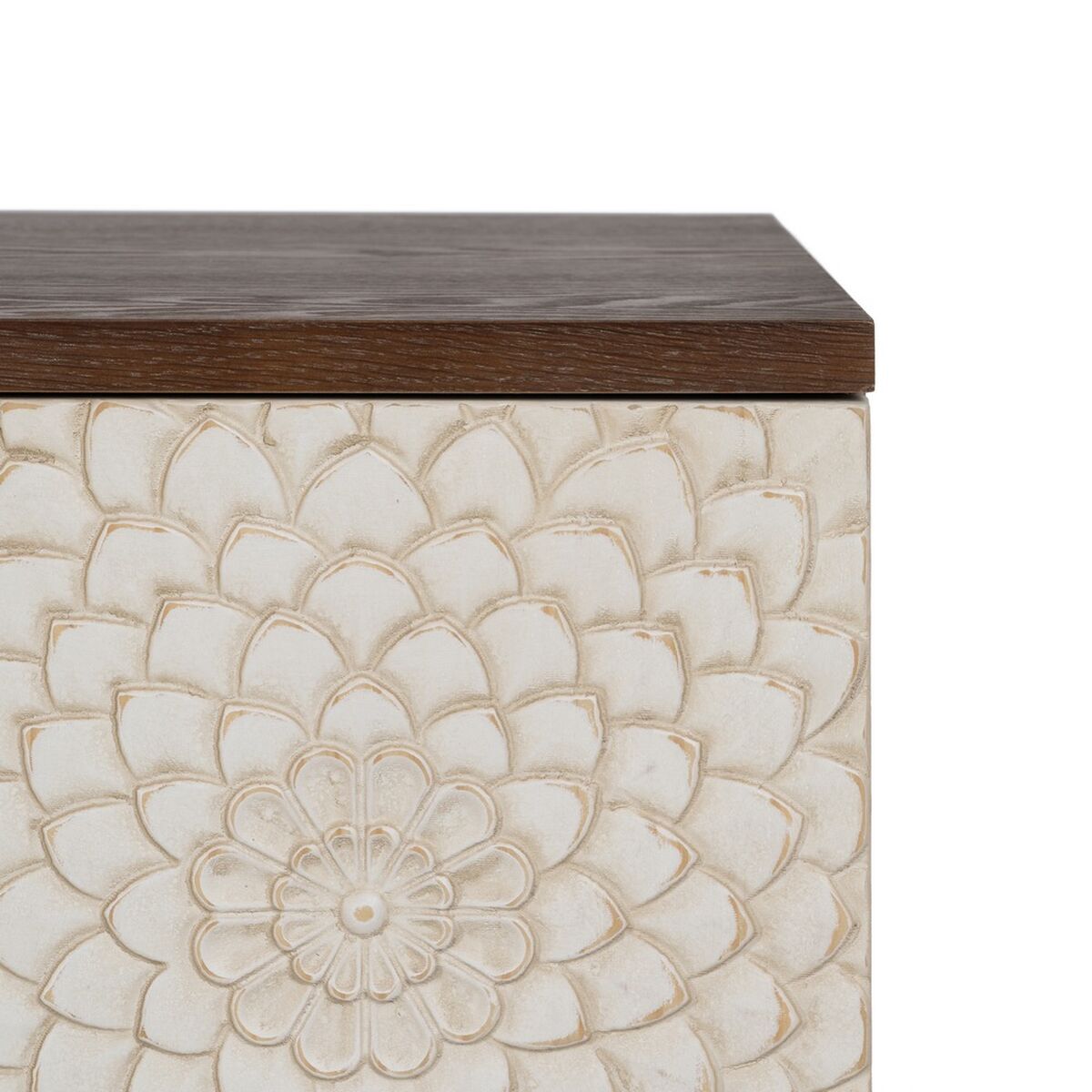 V3H53131F2B670F66CCD84017A9AEFD21A1R5375761P8