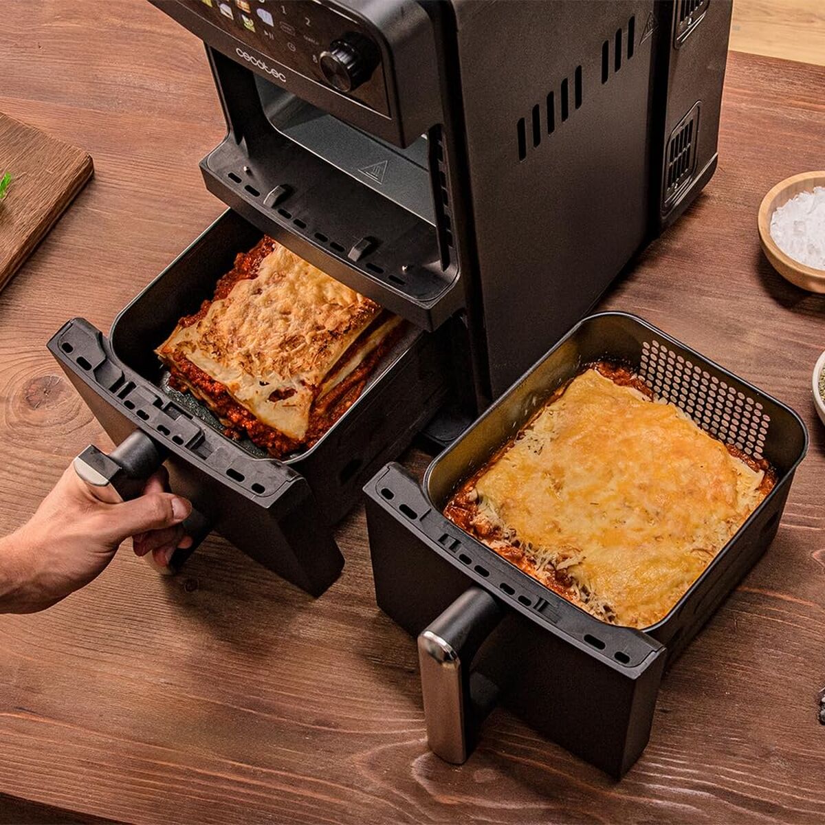Luftfritös Cecotec Cecofry DuoLevel 10000 2400 W 10 L Svart finns hos Nordekko
