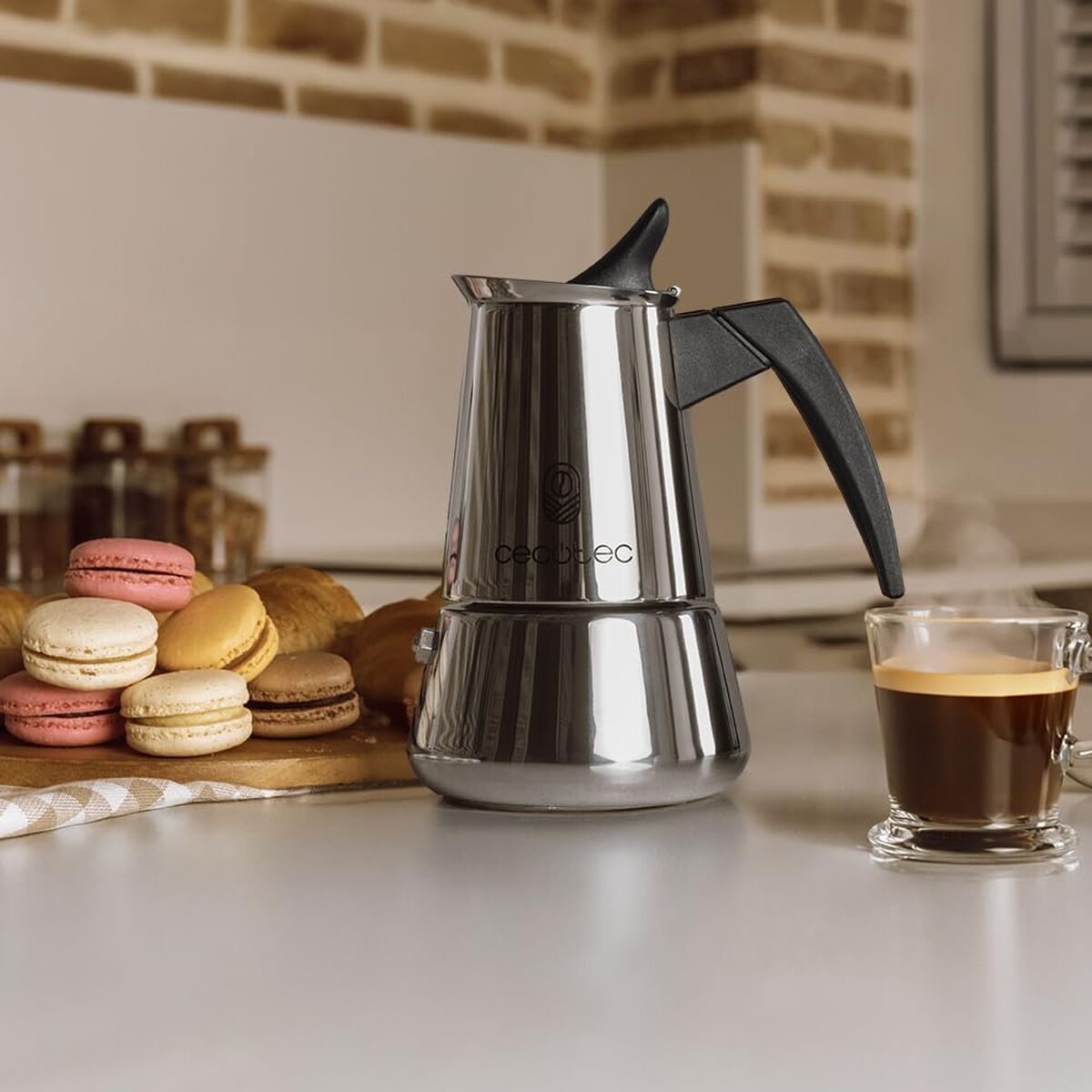 Italiensk Kaffepanna Cecotec Piccolina 400 Stål 4 Csészék 200 ml finns hos Nordekko